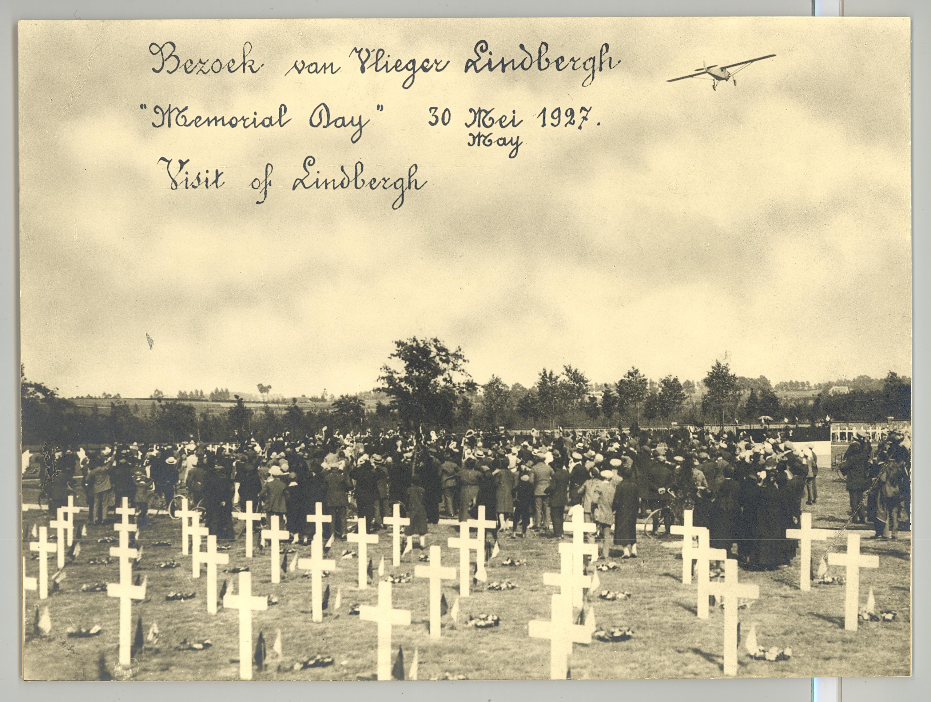 The Spirit of St. Louis, piloted by Charles Lindbergh, flying over Flanders Field American Cemetery. Credits: Flanders Field American Cemetery Archives