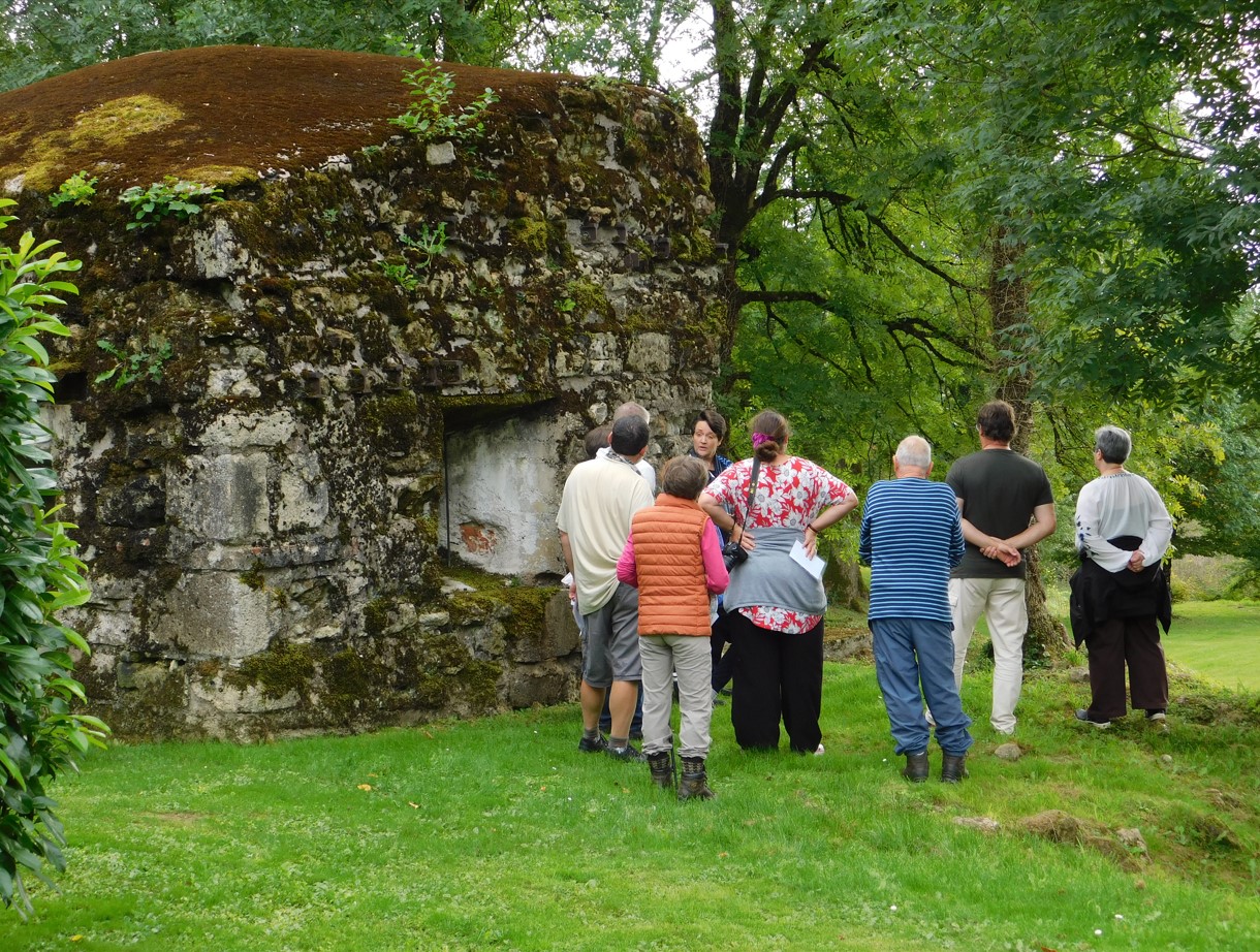 Visitors attending a guided tour at Montfaucon Monument. Credits: American Battle Monuments Commission.