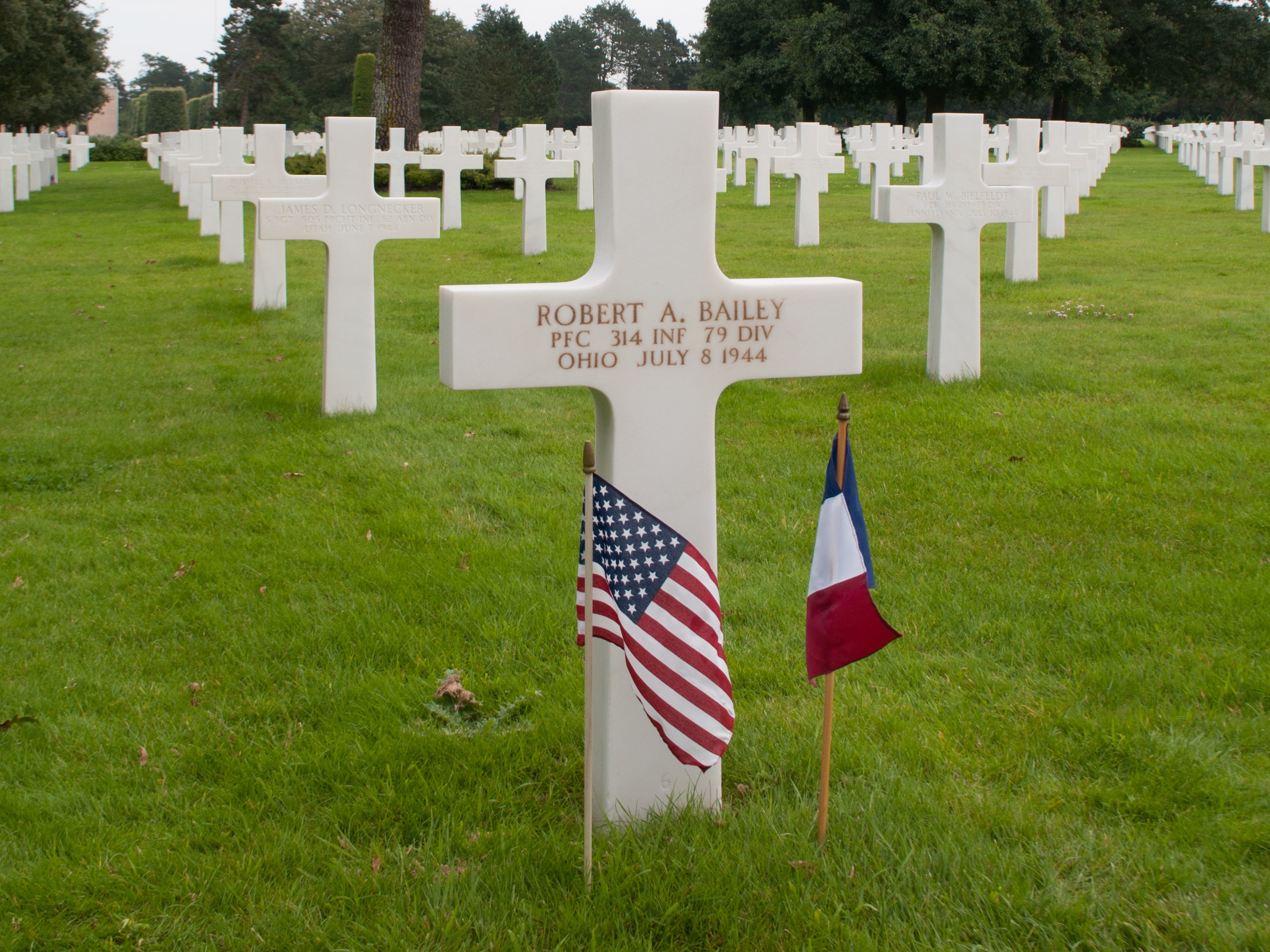 Grave of Robert A. Bailey at Normandy American Cemetery