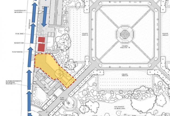 Visitors must walk northeast along Bosstraat, the road that runs along the northeast side of the cemetery property. There will be a break in the fence on the right near the service area. Turn in here, and then walk south towards the temporary visitor center. 